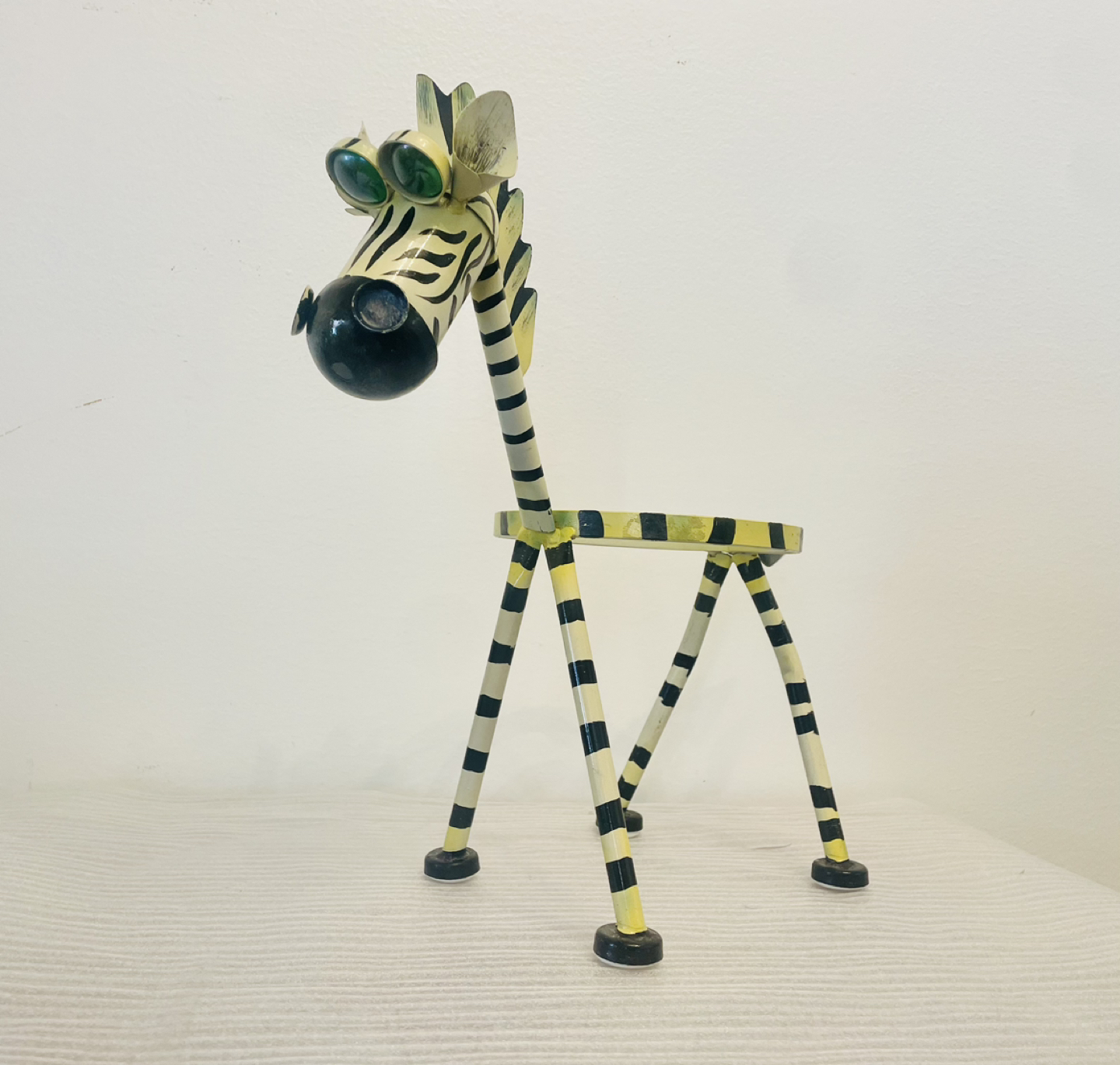 Wrought Iron Zebra Flower Pot/Vase Decor 7”R Pot/16”H x 18”L - photo 4