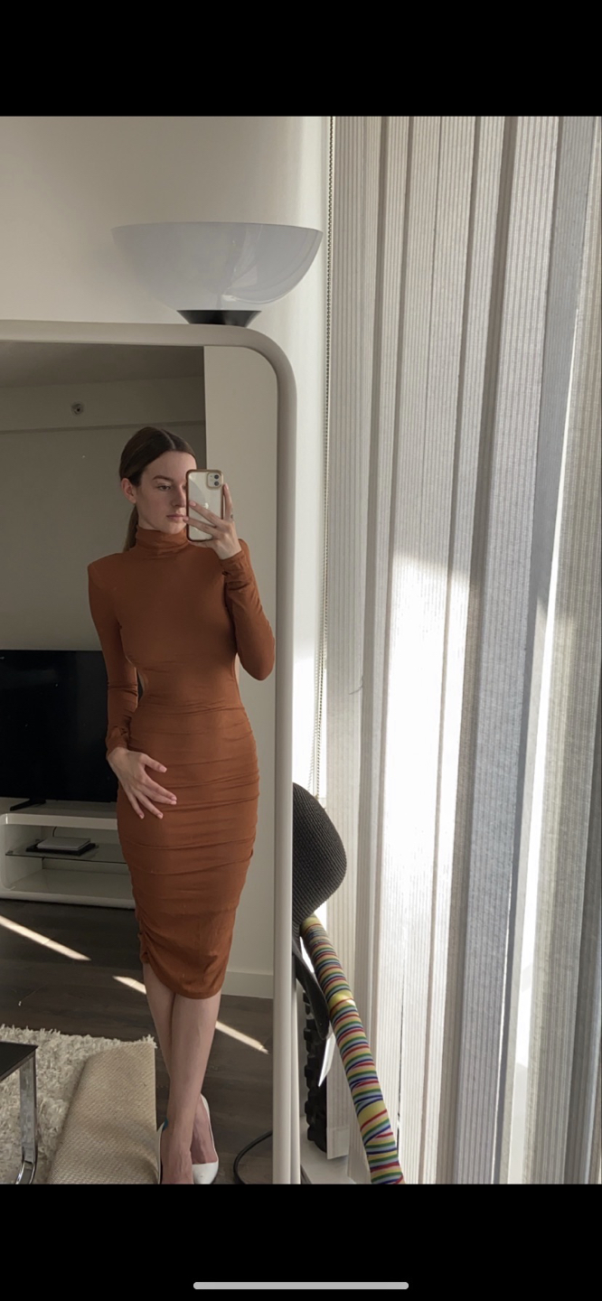 Size xs backless brown dress with shoulder pads thumbnail