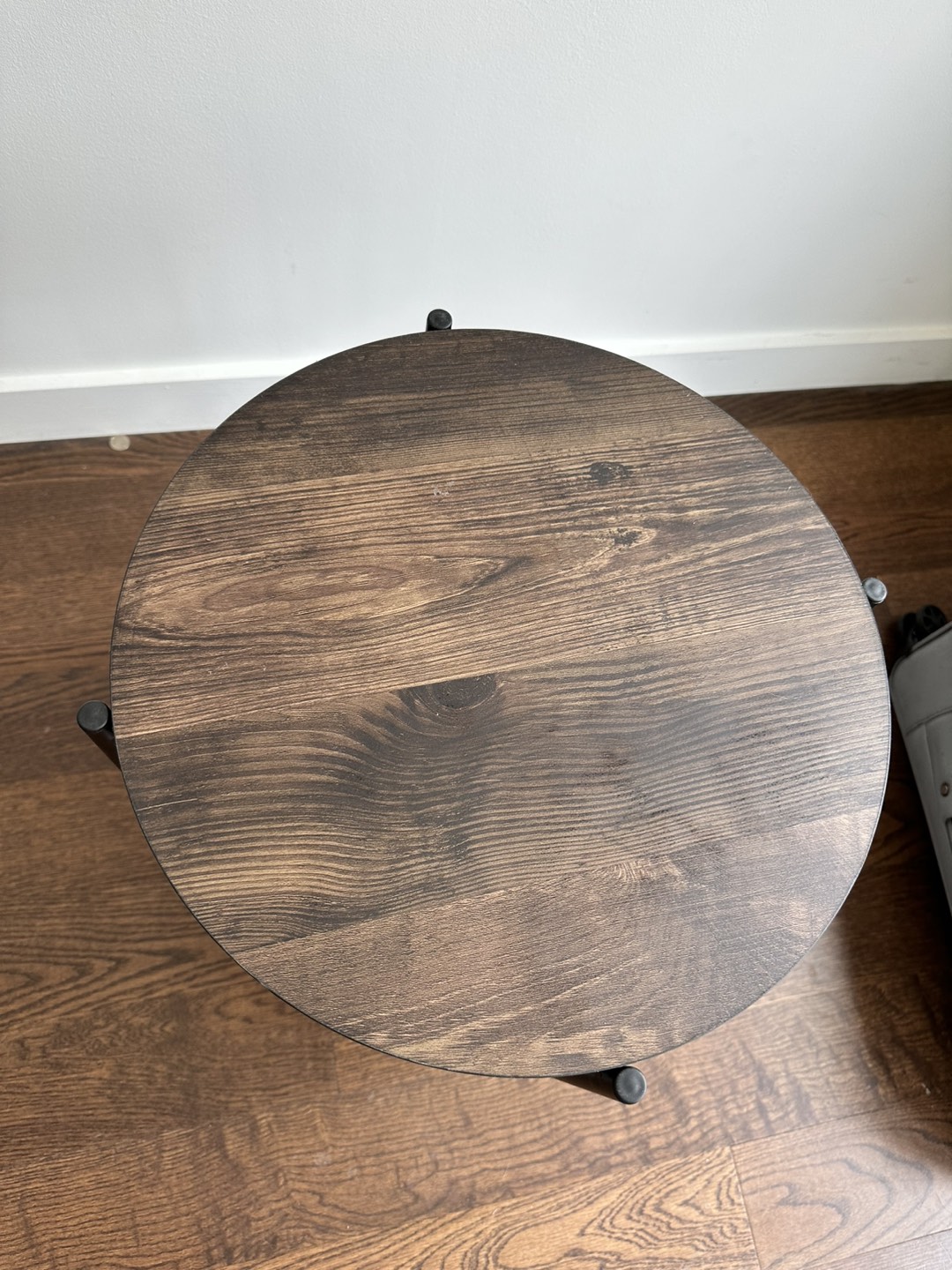 Nightstand table wit storage - photo 3