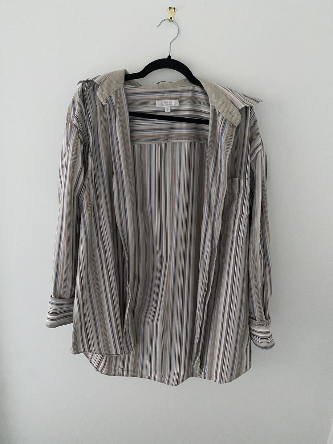 Matilda Djerf inspired button up #freecycle thumbnail
