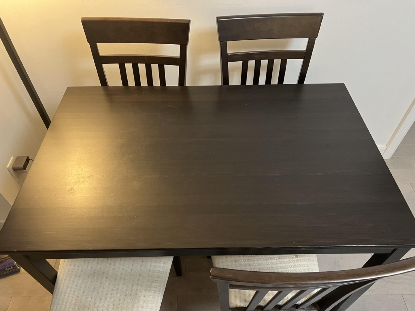Dining table set