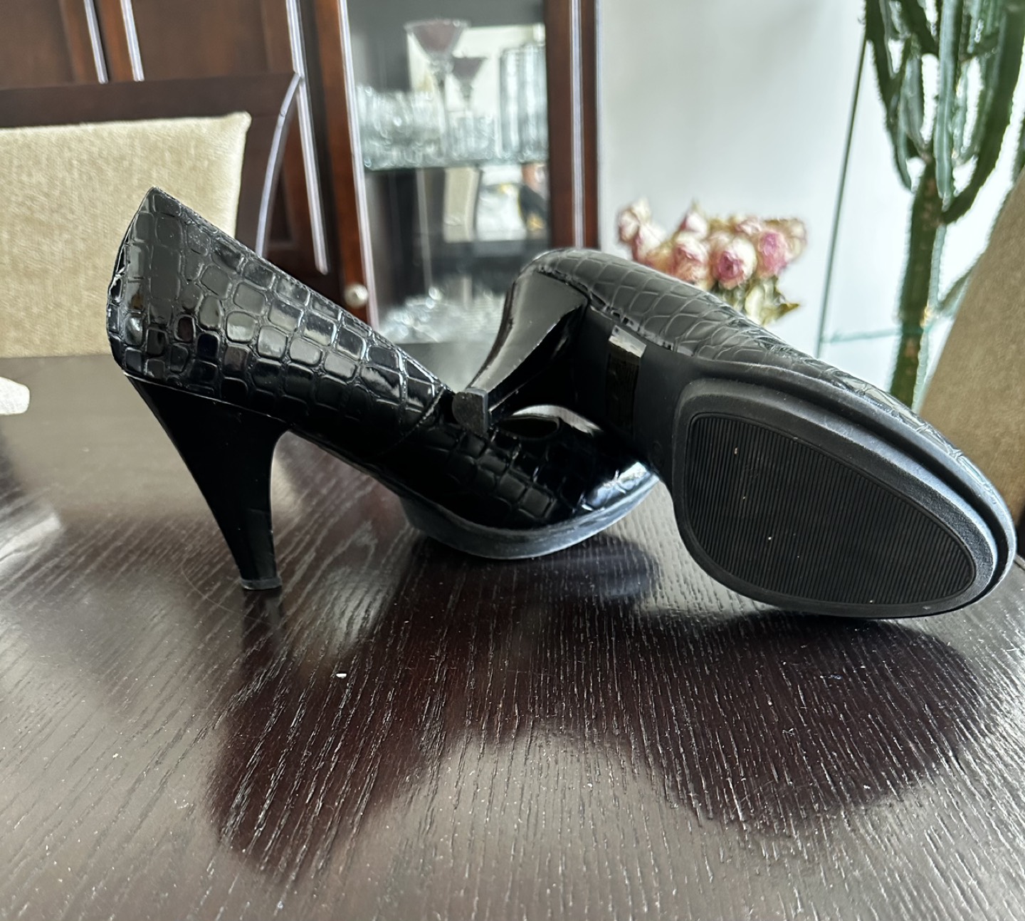 Winter high heel pumps thumbnail