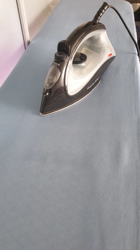 iron board + iron + hanger for sale image indicator(4)