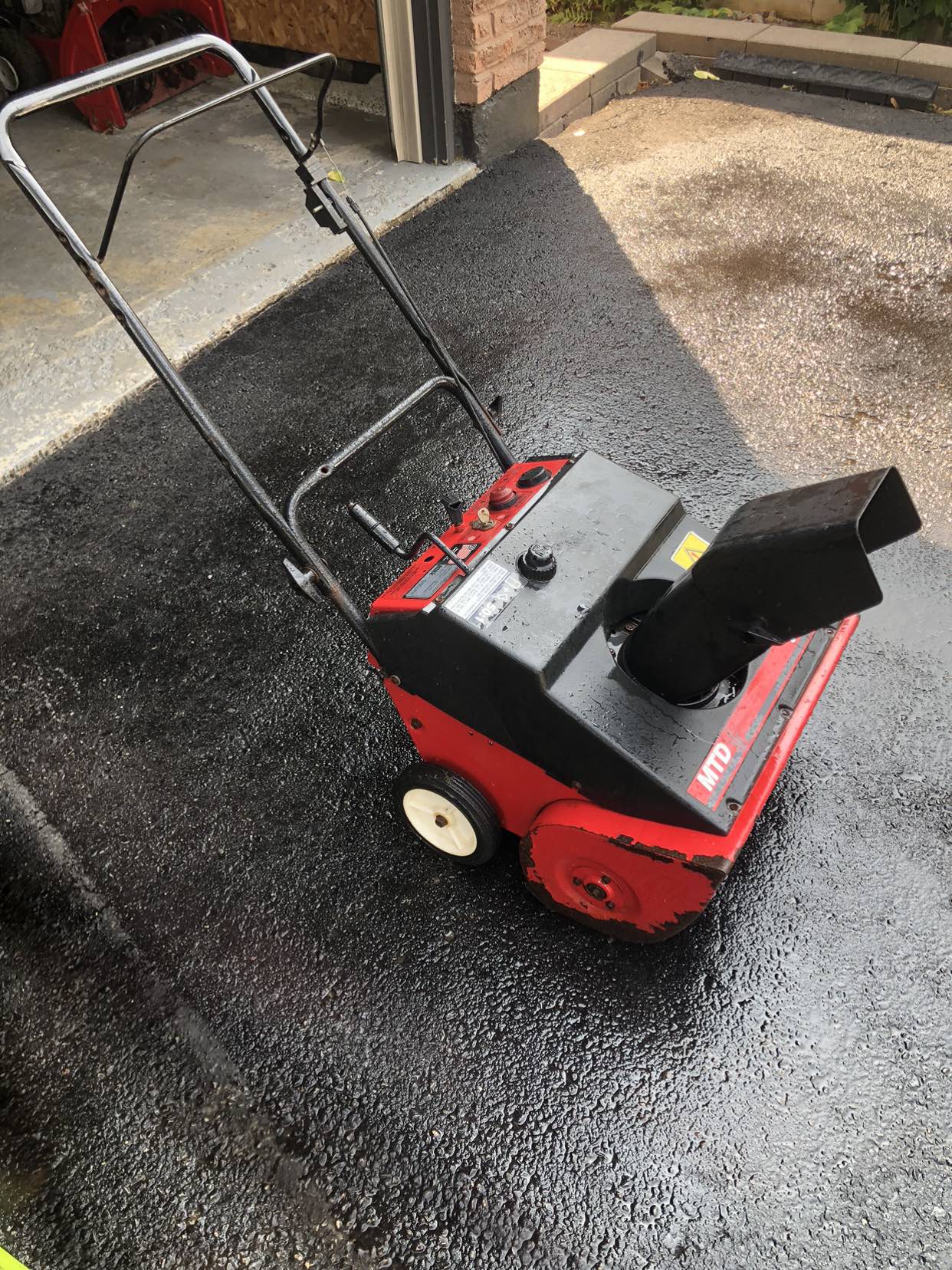 MTD 21 Inch Snowblower 3HP