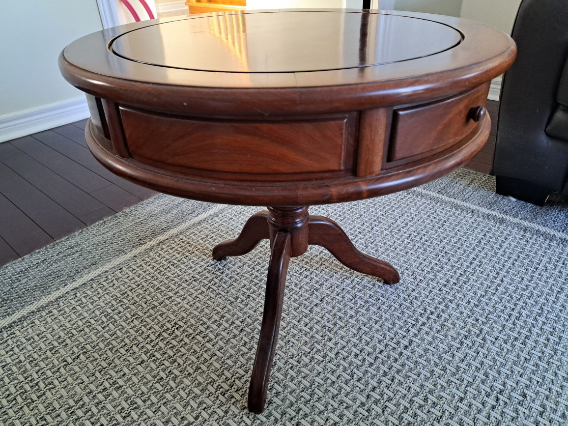 Redwood two drawers round end table with glass top