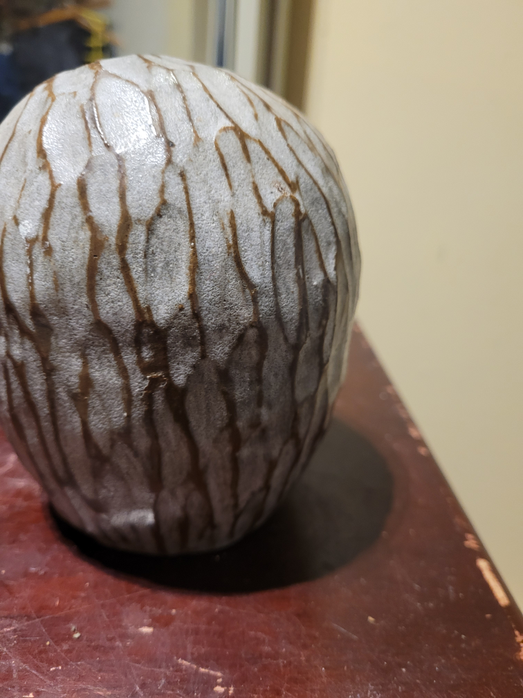 great Inuit sculpture.  a snowy owl by famous artist image indicator(2)