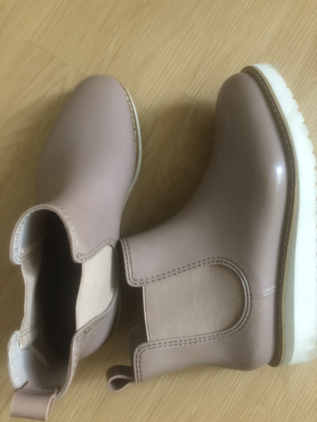 Cougar Kensington Chelsea Rain Boot, size 8 thumbnail
