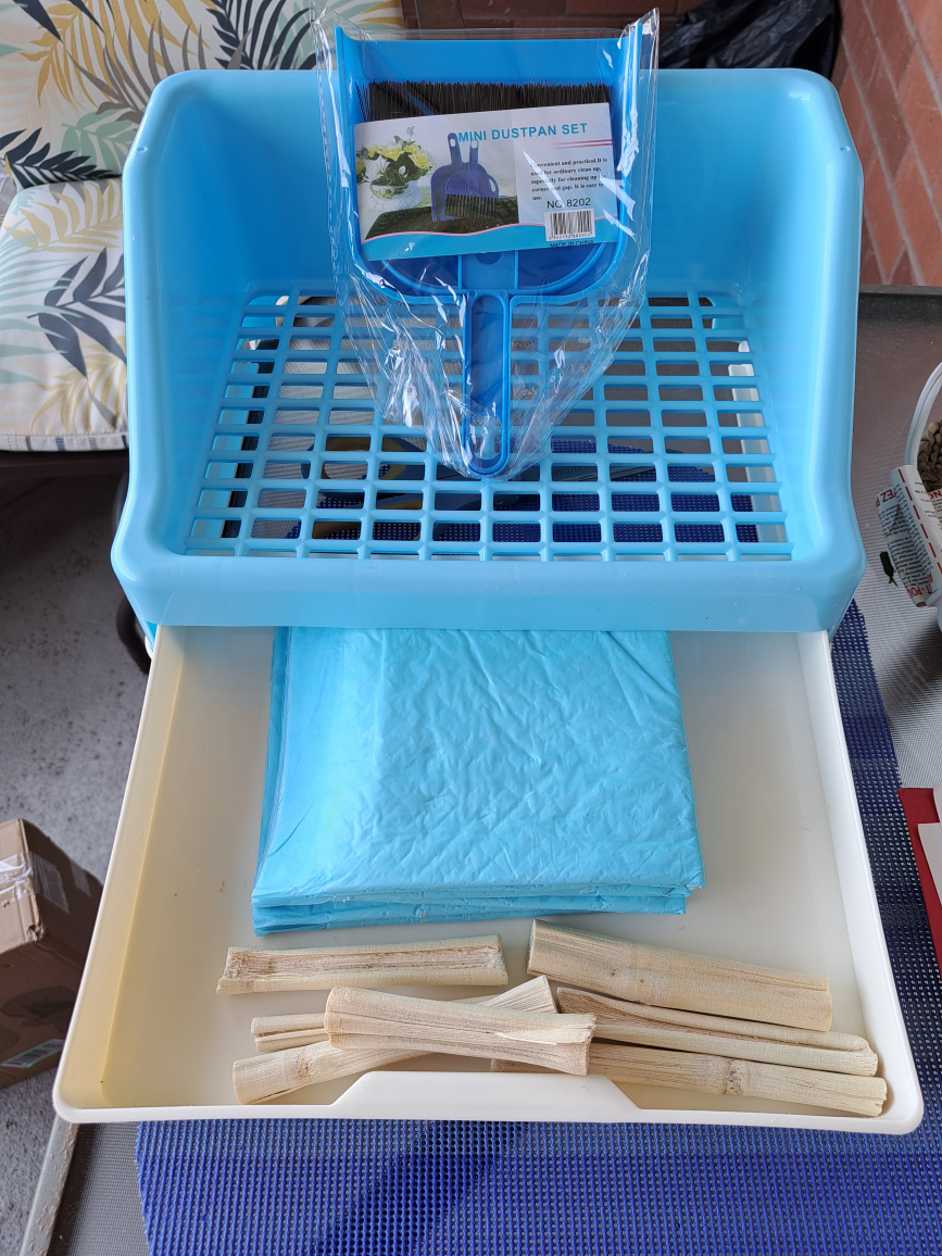 Cat/Rabbit Litter Box - photo 2
