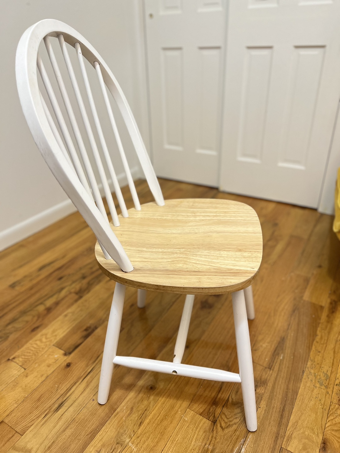 Solid wood farmhouse chairs - photo 2