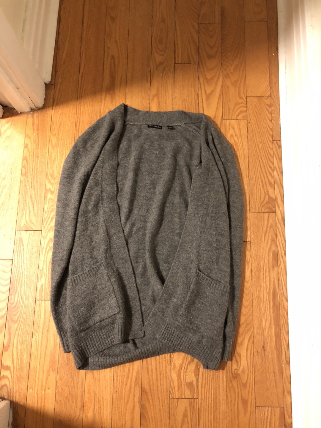 En Thread cardigan thumbnail