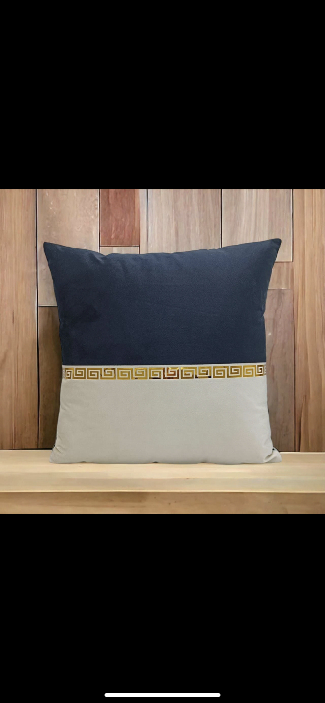 Velvet cushion covers - photo 3
