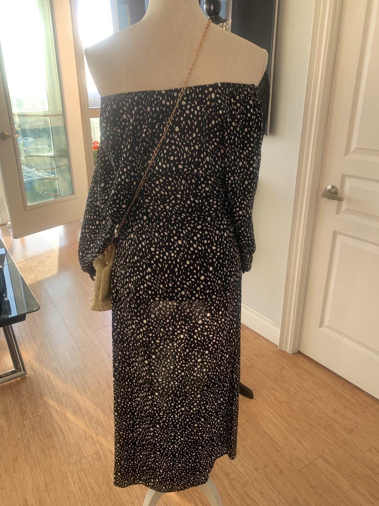 Dress and purse set image indicator(3)