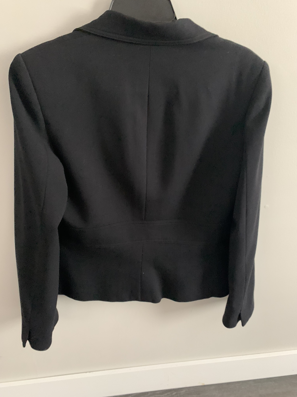 Jacqueline Conoir blazer size 8 image indicator(4)