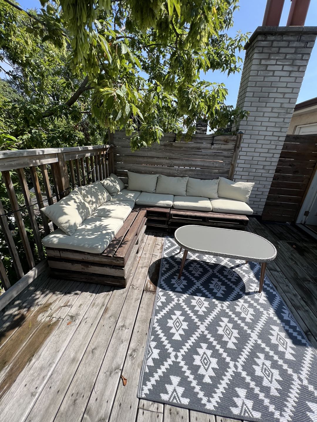 Beautiful Wood Pallet Patio Outdoor Furniture set! - photo 3