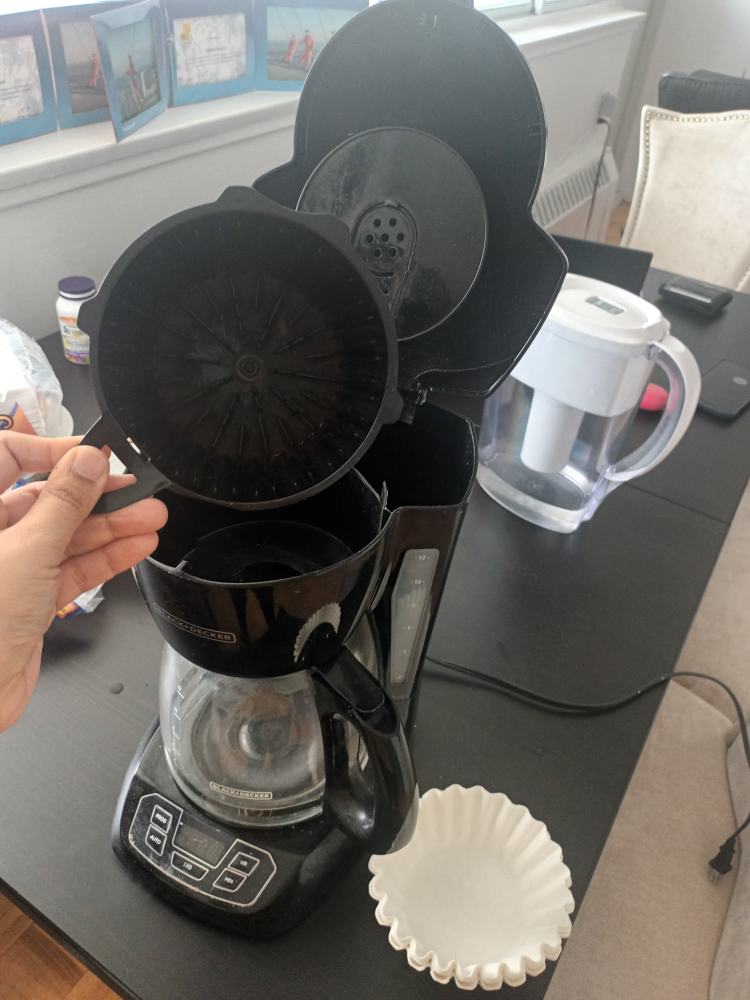 coffee maker with filters black & decker image indicator(4)