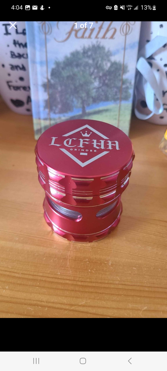 brand new herb grinder thumbnail