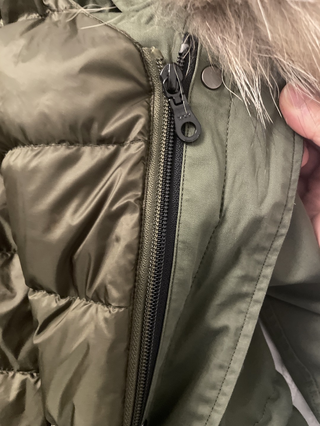 Almost brand new woman winter coat - photo 4