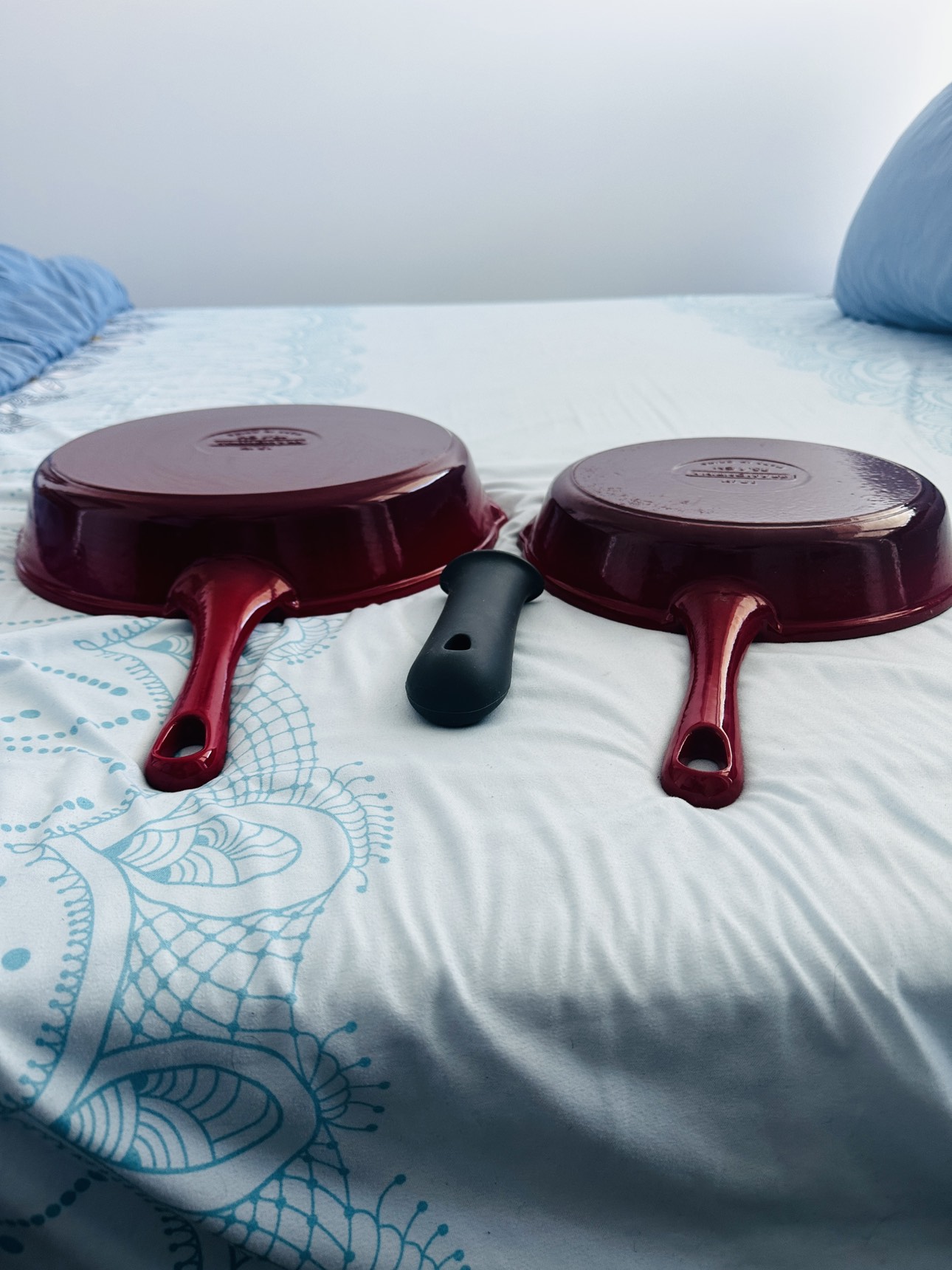 Tramontina enameled cast iron skillet -2 pieces - photo 3