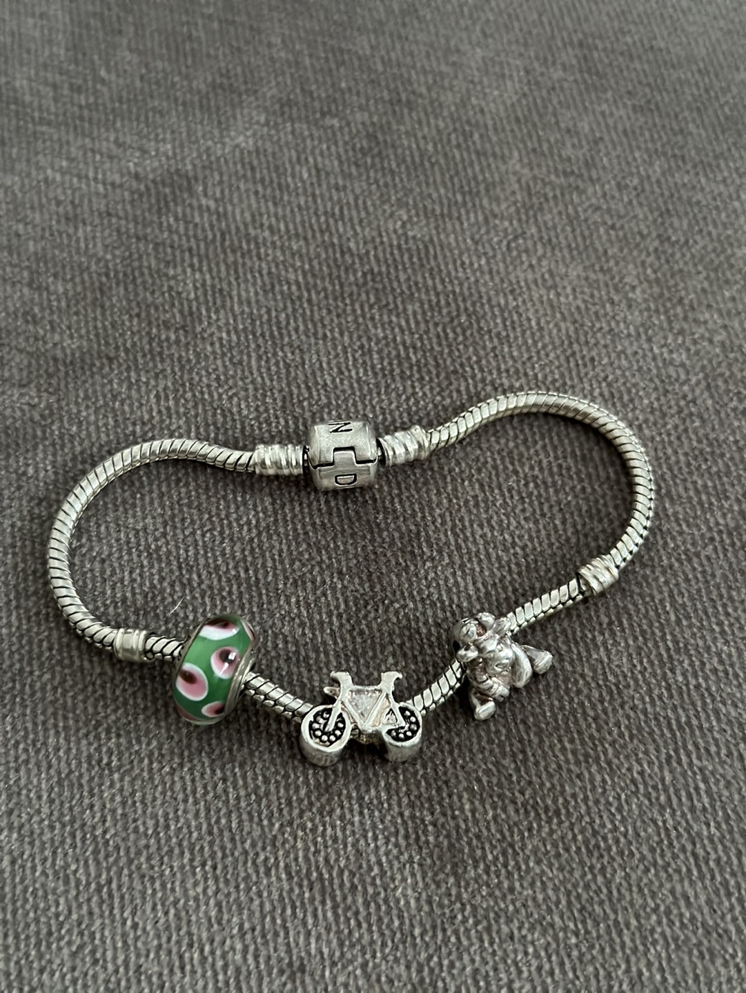 Pandora bracelet with charms - photo 2