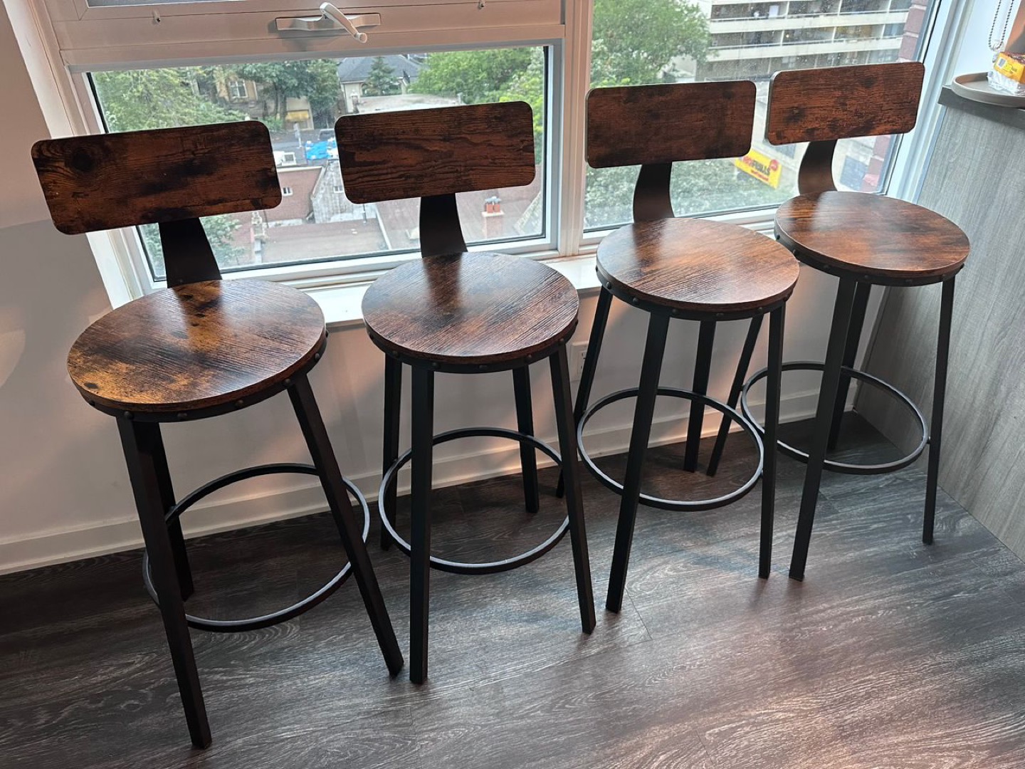 3 Bar stools thumbnail