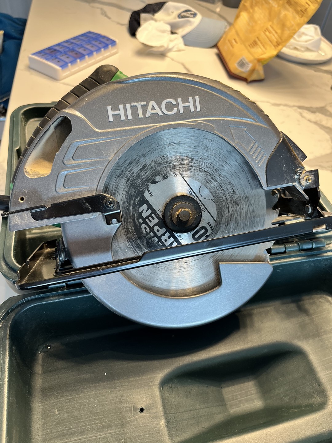Hitachi circular saw - photo 2