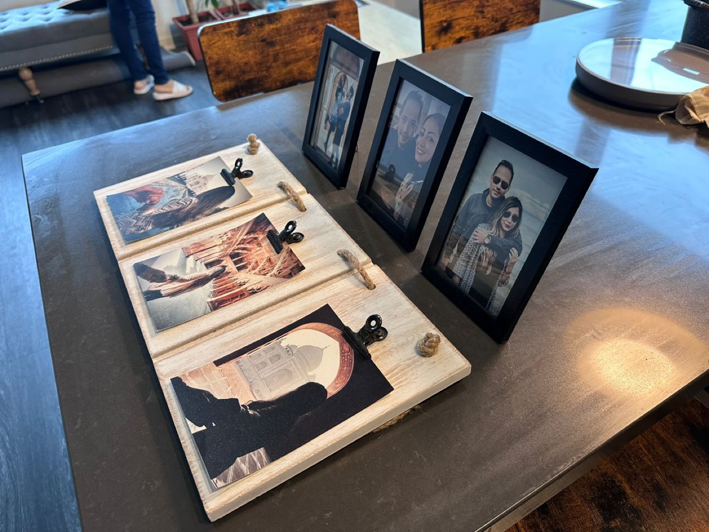 6 picture frames thumbnail