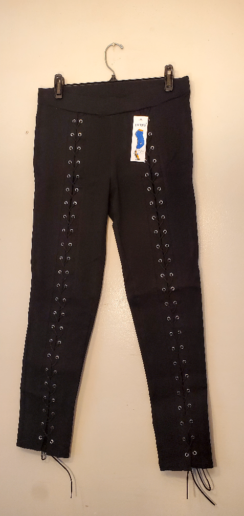 🔥NWOT JVINI Jeggings Black US Large