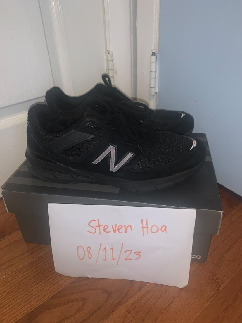 New Balance 990V5