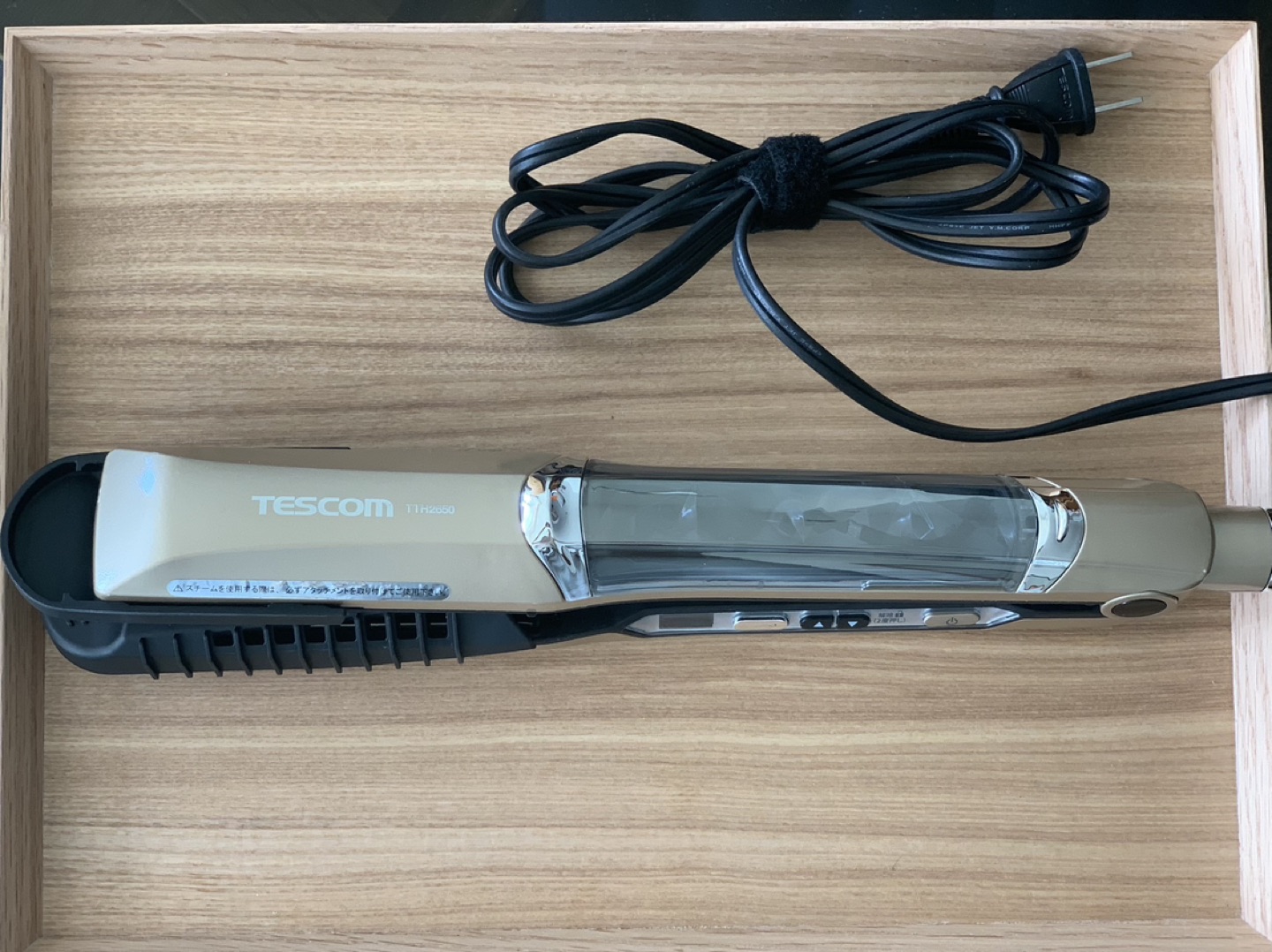 Steaming Flat iron thumbnail