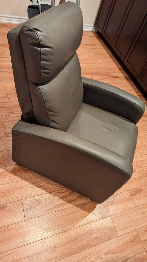 Free Reclining chair  image indicator(3)