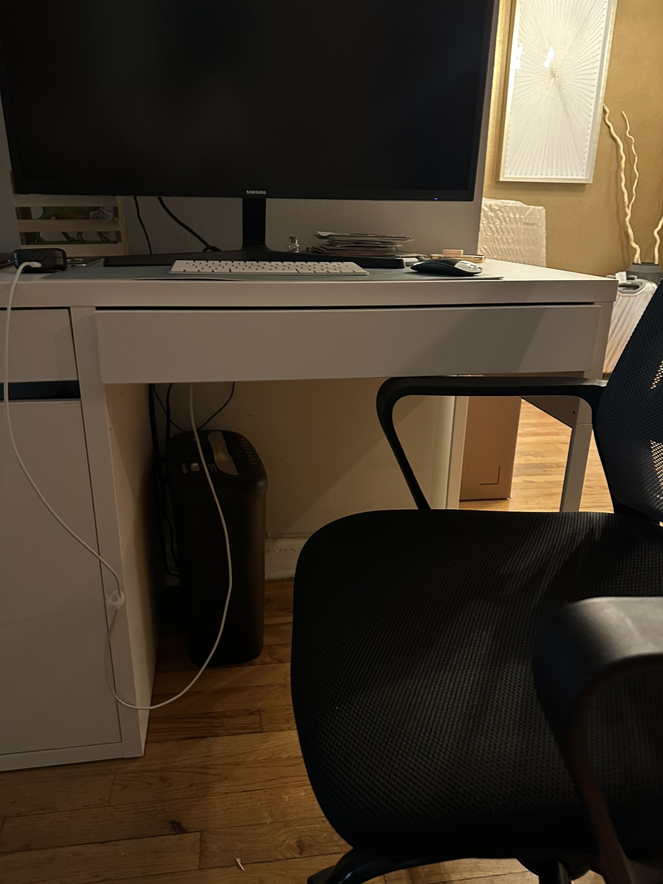 ikea desk with chair - photo 4