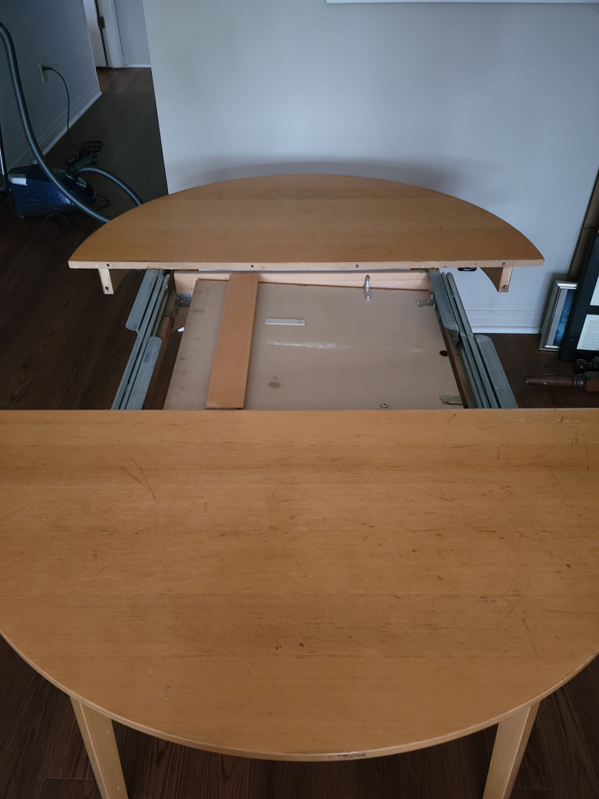 Ikea table &chairs  - photo 2