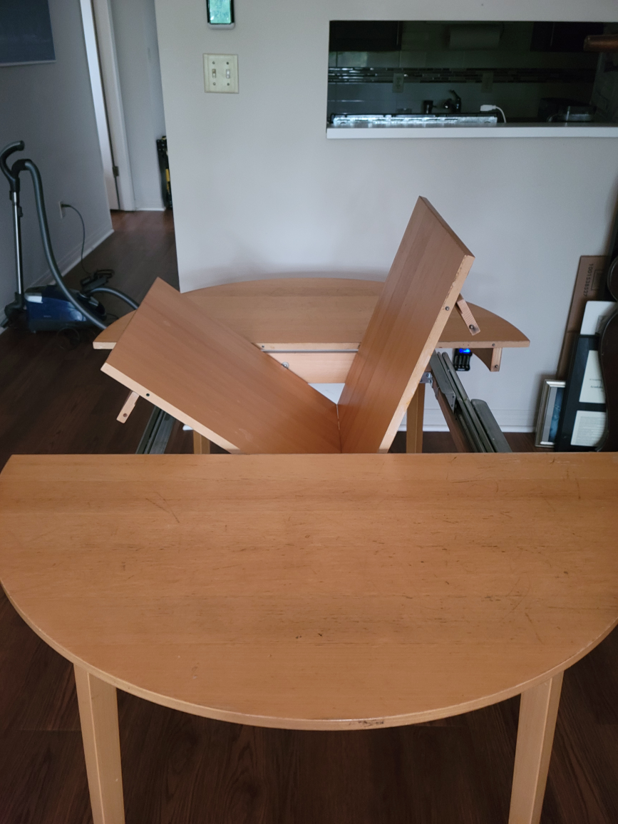 Ikea table &chairs  - photo 3