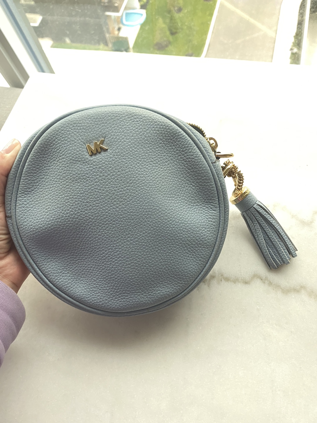 Michael Kors Blue Leather Round Crossbody Bag - photo 4