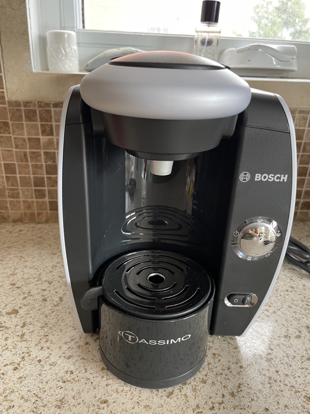 Tassimo single cup coffee msker - photo 2