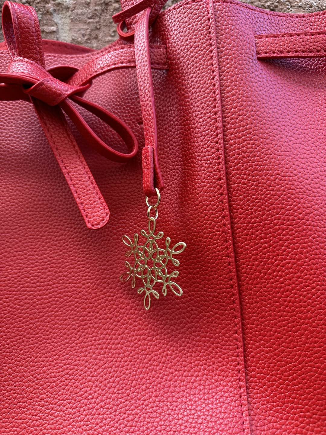 Elizabeth Arden -Tote bag image indicator(4)