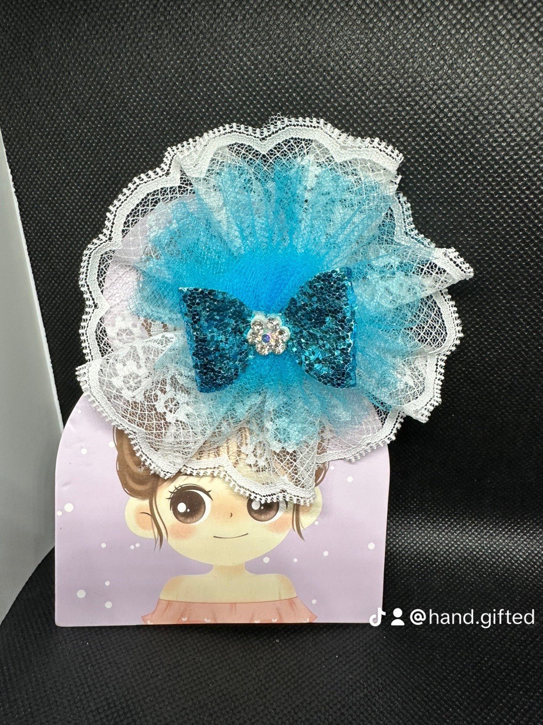 Hair clips and hair ties - photo 5