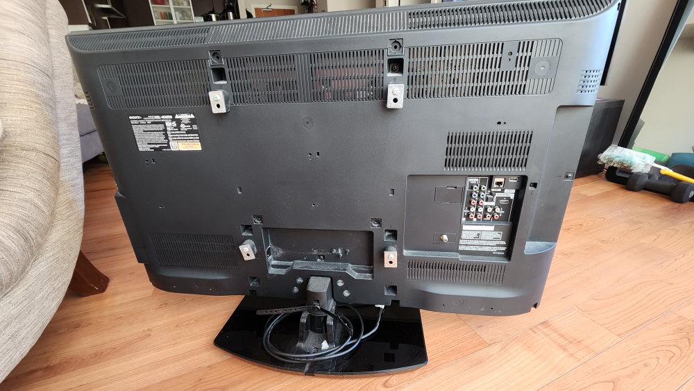 40" Sony TV - photo 3