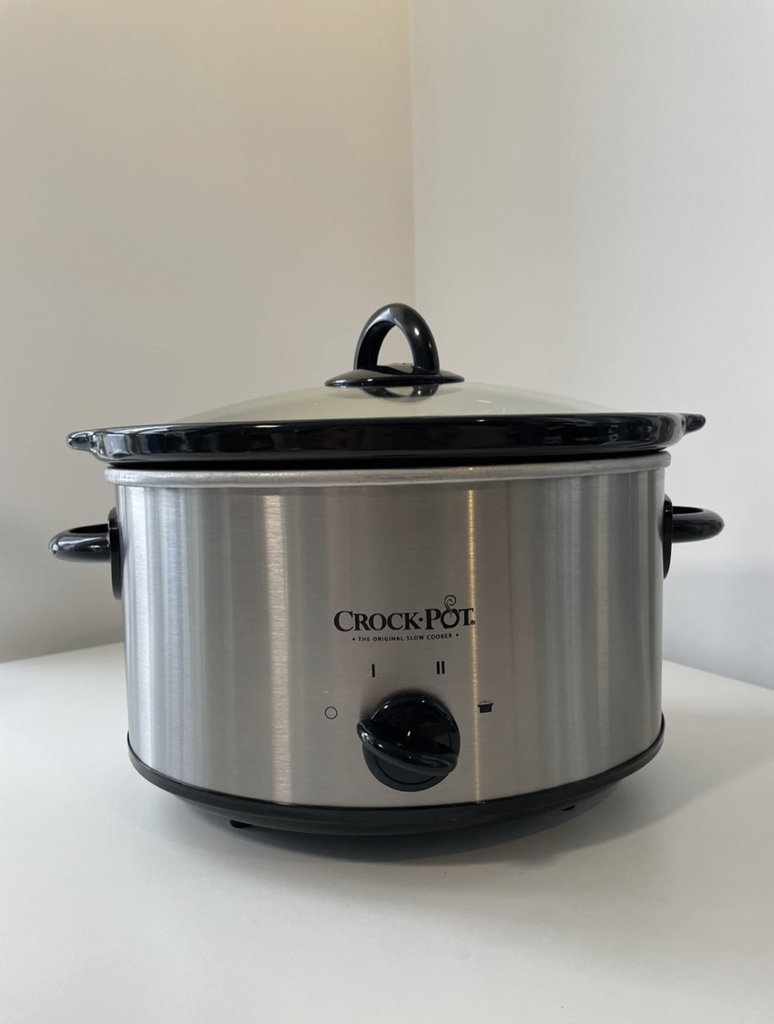 Never Used 4 Quartz Crock Pot/Slow Cooker image indicator(2)