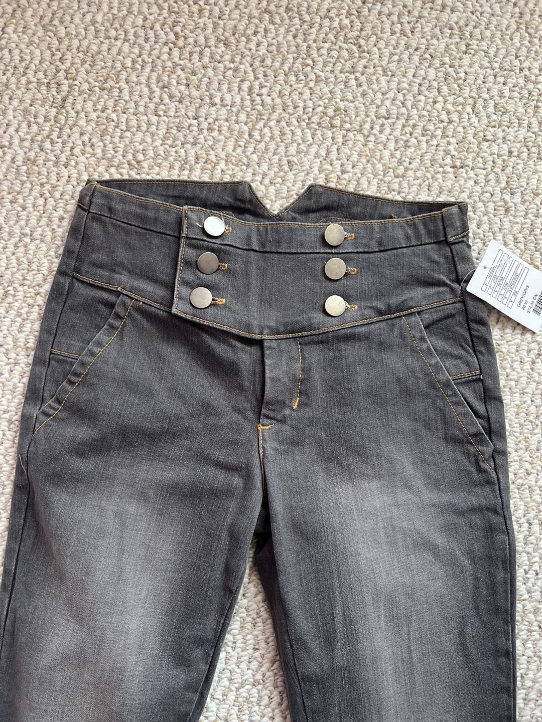BNWT Urban Outfitters BDG grey Denim Jeans retail $80+ image indicator(2)