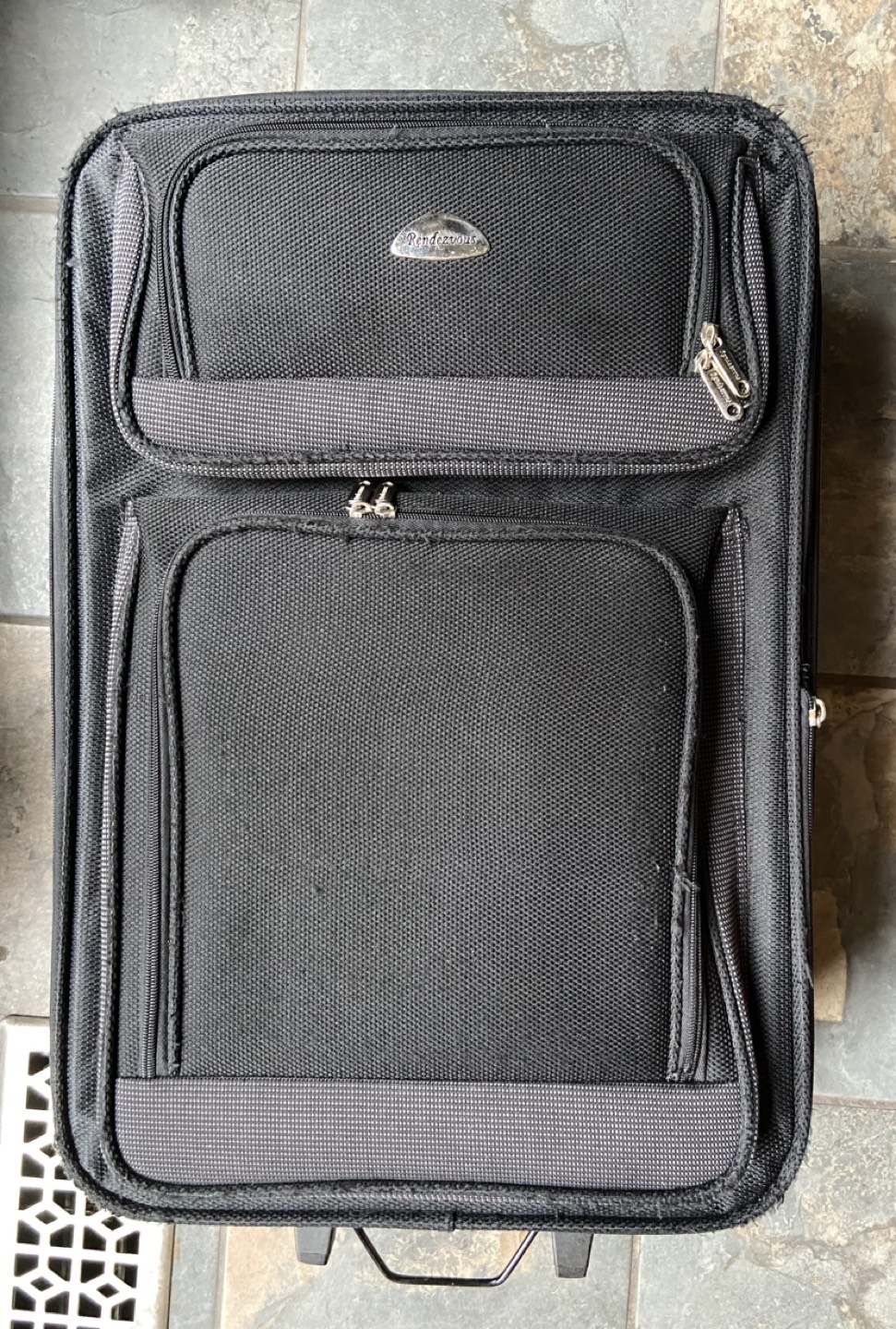 Rendezvous rolling luggage - black