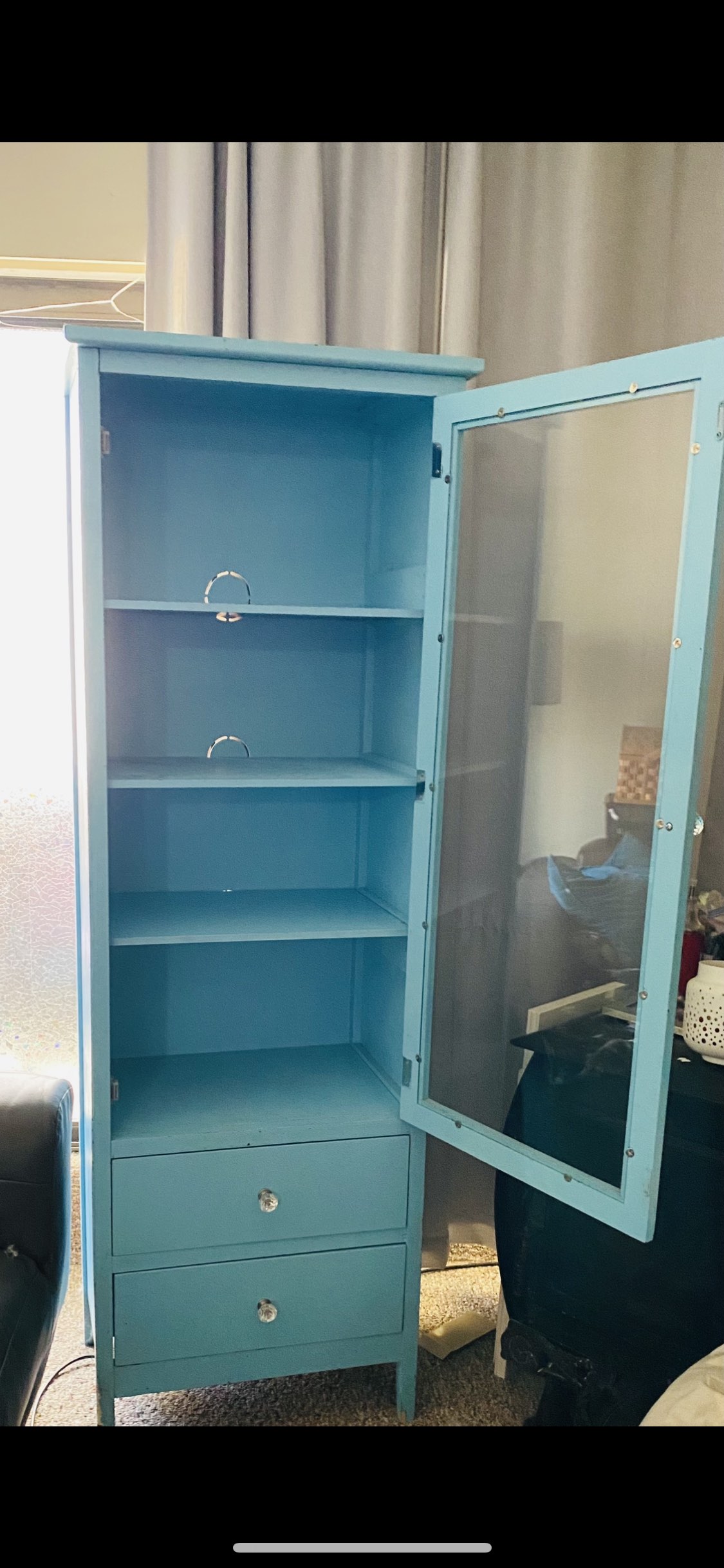 Turquoise cabinet with “crystal” looking knobs - photo 3