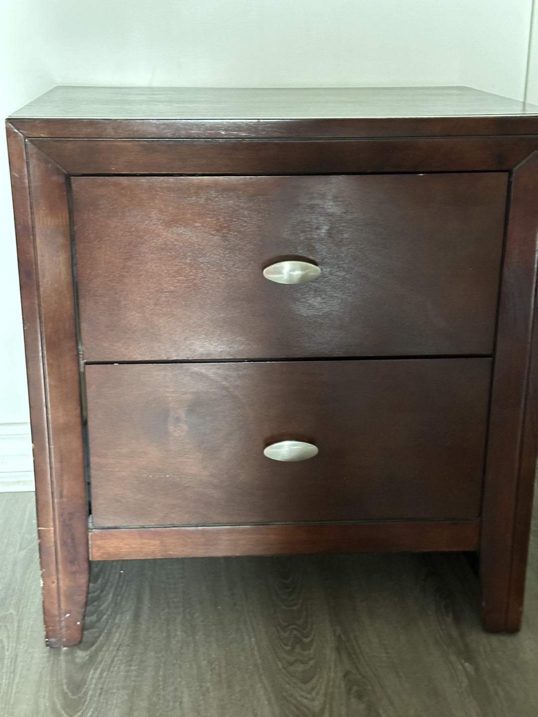 Wooden dresser with mirror & 2 side tables - photo 2