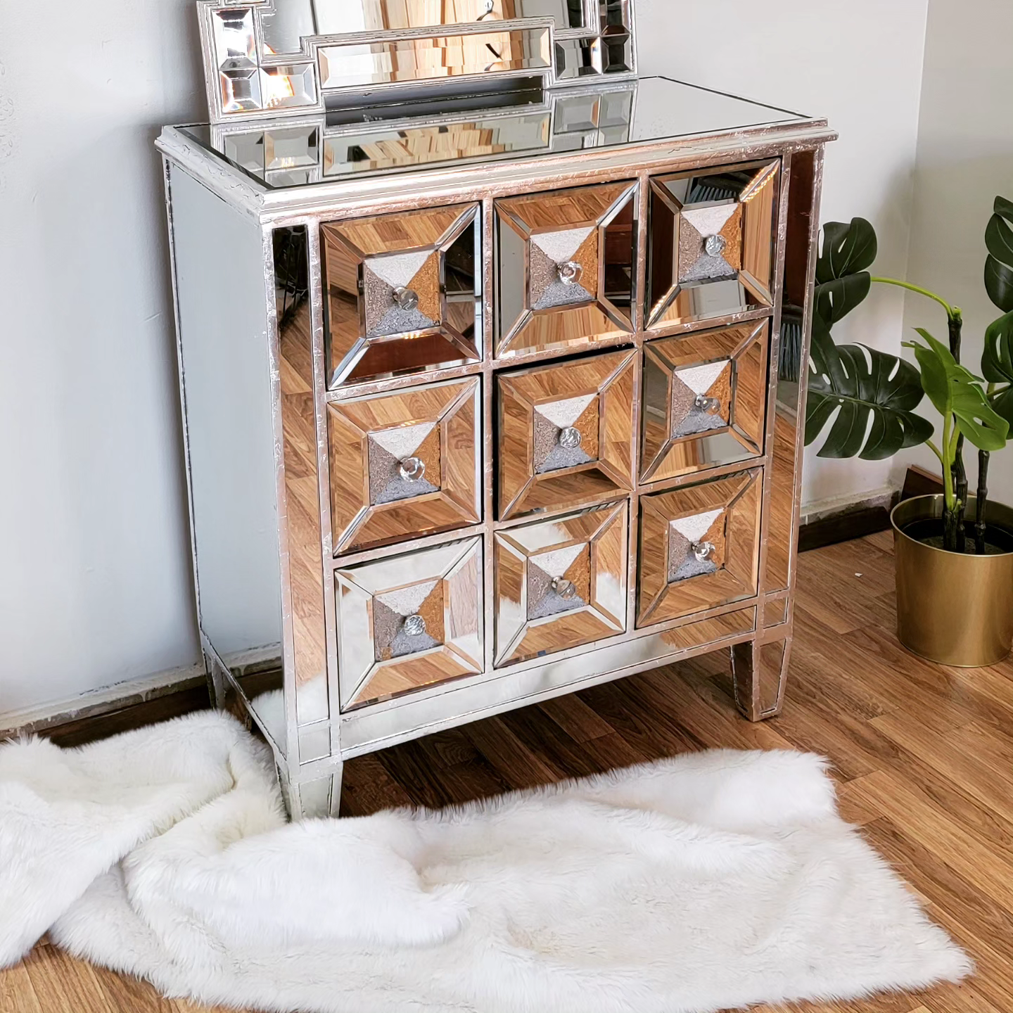 Mirrored Chest Of Drawers and Mirror Set - photo 2