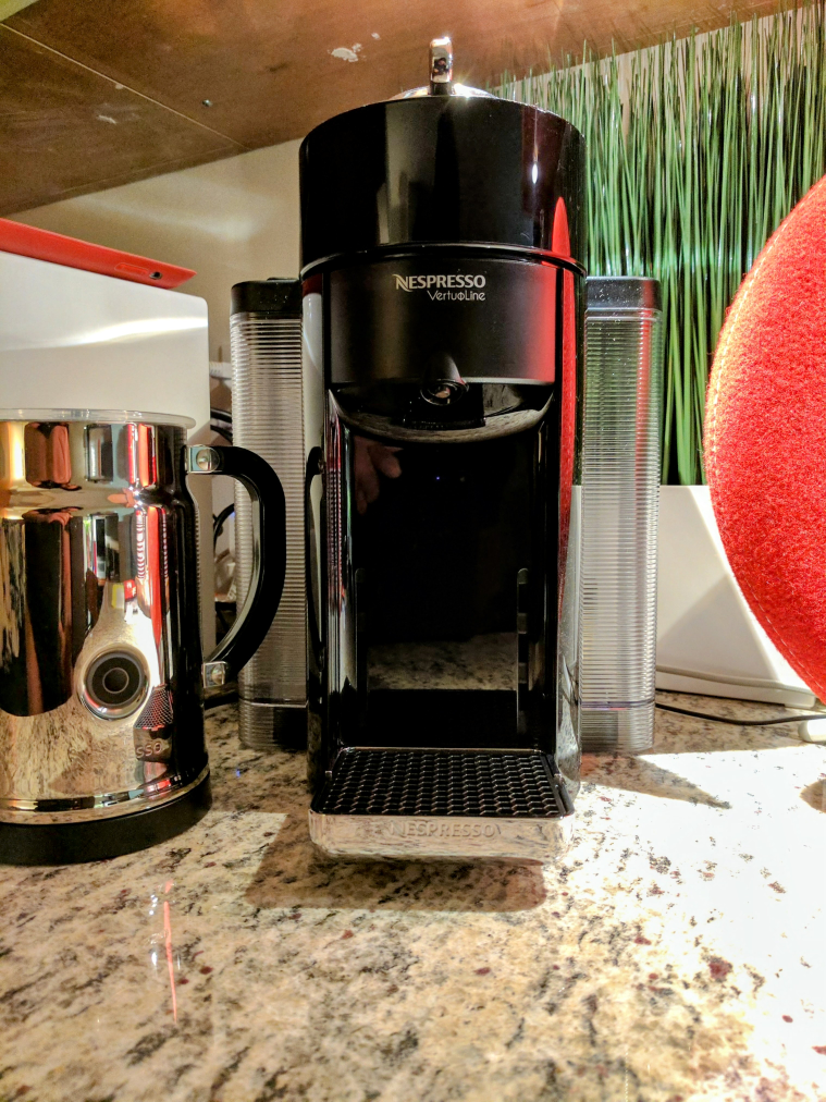 Nespresso Vertuo Deluxe Black Flat Head & Milk Frother Bundle - photo 2