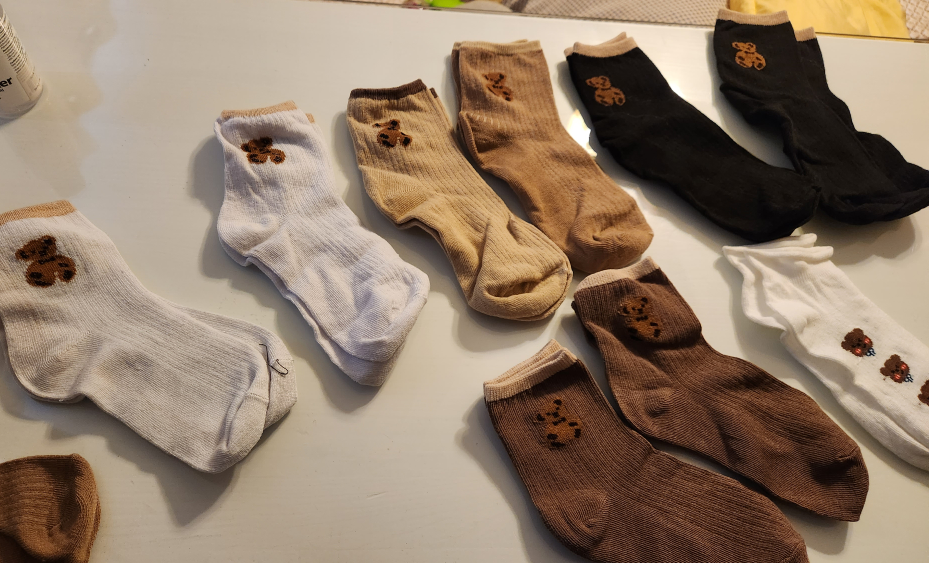 Brand new-cute socks 37 pairs for $15 image indicator(4)