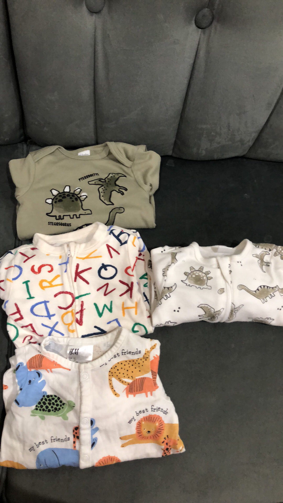 Baby onsies image indicator(6)