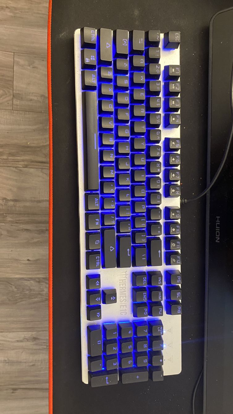 GAMIAS LED KEYBOARD AND MOUSE