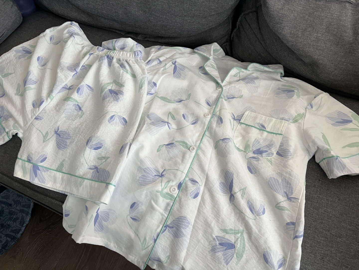 High quality floral pyjama sets - photo 2