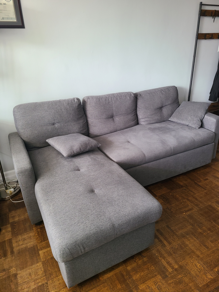 Couch - Pull out sofa bed thumbnail
